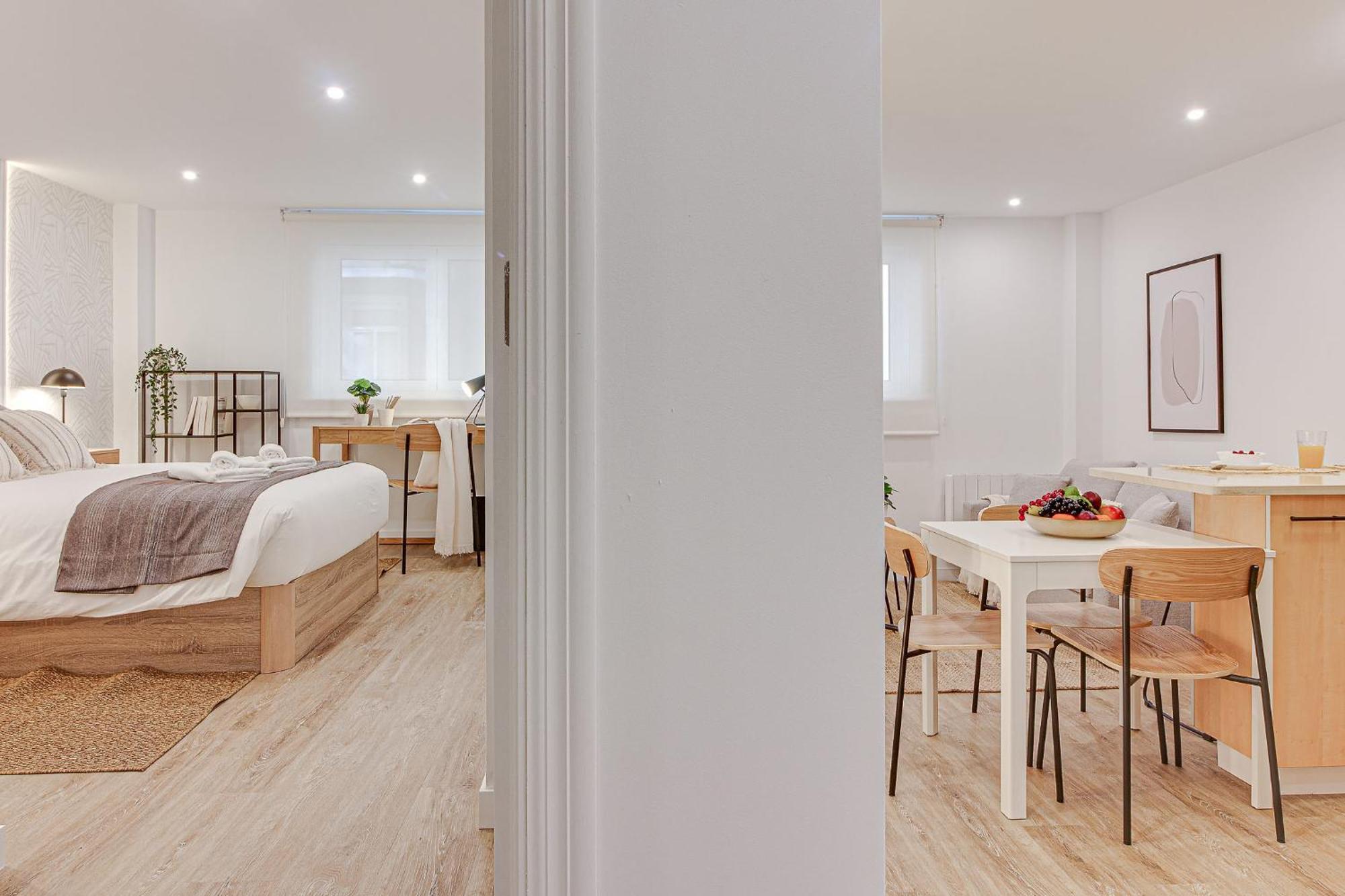 Diseno A Coruna Con Garaje Gratis By Theblueapartments Com エクステリア 写真